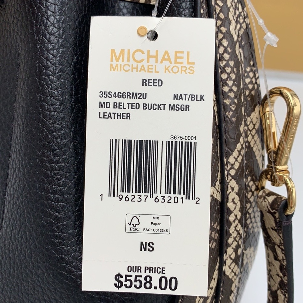 MICHAEL KORS 
Reed Md Pebbled Leather Belted Bucket Messenger Satchel Crossbody - Picture 8 of 16